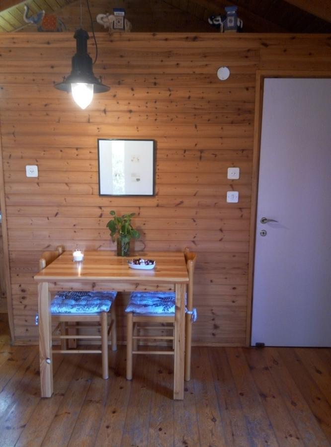 Вілла Cabin In The View Hararit Екстер'єр фото